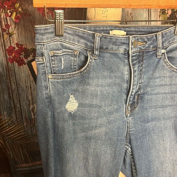 H & M distressed raw hem skinny jeans, size 8, good condition - Picture 6 of 12